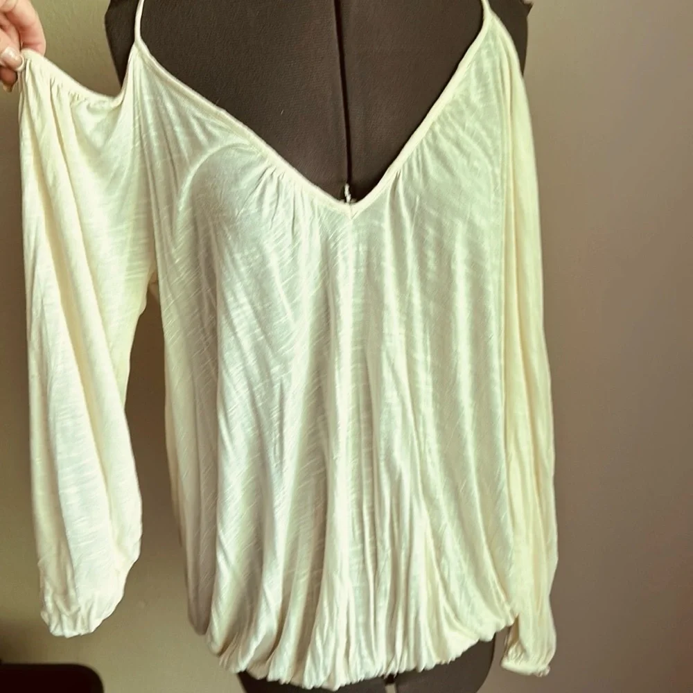 NWT Free People Top Cream colored eyelet softgirl Romantic size Medium